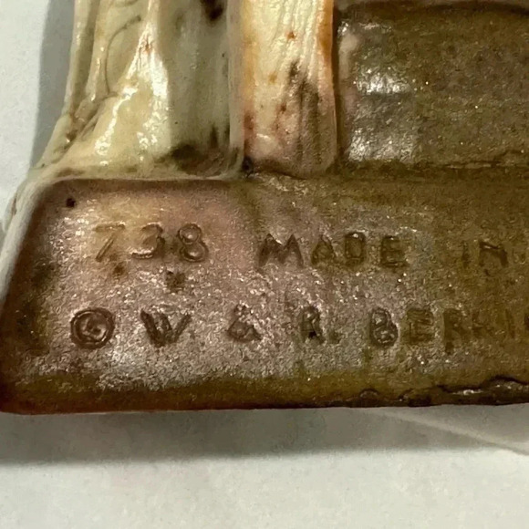 1970 W&R Berries Figurine Happiness Is Finding Someone Like You Under My Covers - Picture 11 of 13